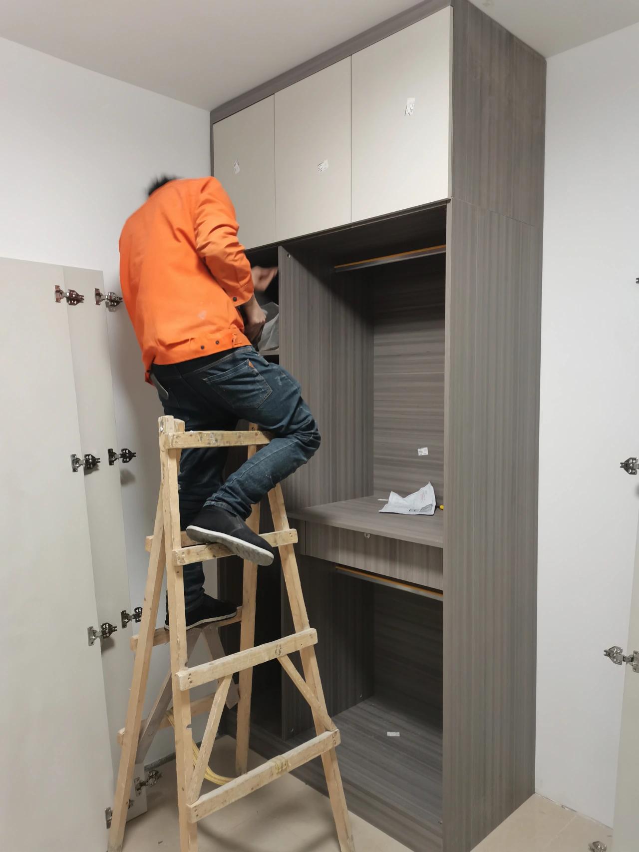 木工定制方案：柜体板材与收口工艺