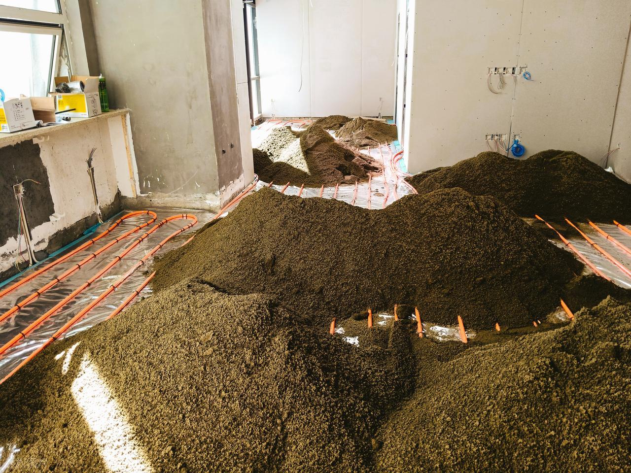 地暖施工方案：地暖管铺设与回填工艺
